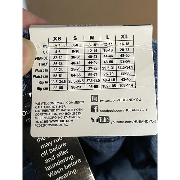 HUE Leggings Womens Small Blue Swiss Dot Jeans Capri Medium Wash Denim Jeggings - Picture 8 of 9